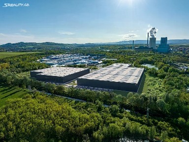 Pronájem skladového prostoru 13500 m² Bílina