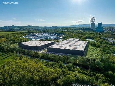 Pronájem skladového prostoru 13500 m²