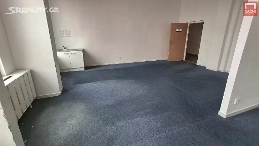 Pronájem kanceláře 97 m² Olomouc - Chválkovice
