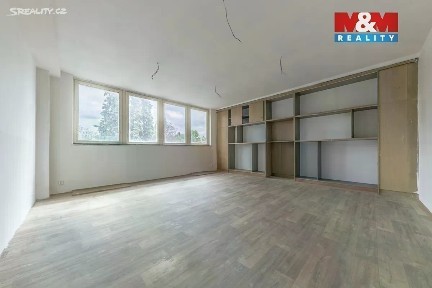 Pronájem skladového prostoru 265 m²