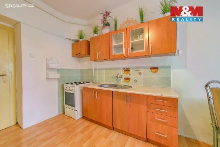 Prodej bytu 1+1 38 m² Hviezdoslavovo náměstí, Cheb