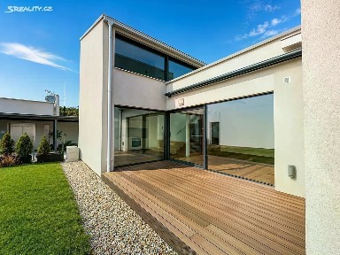 Prodej bytu 2+kk 83 m²
