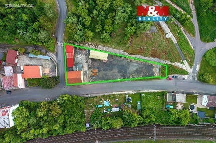 Prodej obchodního prostoru 240 m²