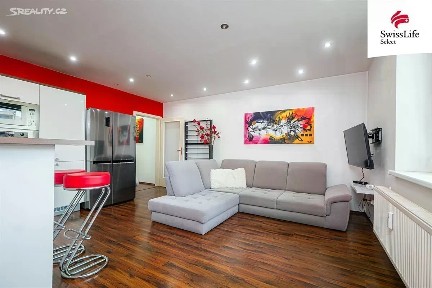 Prodej bytu 3+kk 96 m² Mezi Mosty, Pardubice - Bílé Předměstí