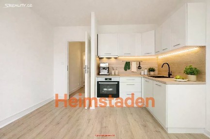 Pronájem bytu 1+kk 28 m² Čsl. armády, Karviná - Hranice