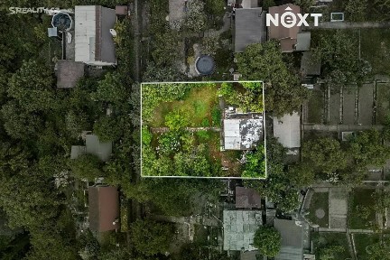 Prodej chaty 30 m², pozemek 300 m² Na Balkáně, Praha - Žižkov