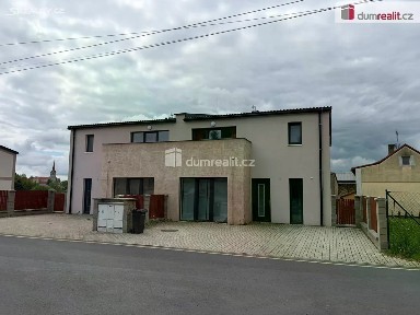 Pronájem rodinného domu 160 m², pozemek 300 m² Velká Hleďsebe