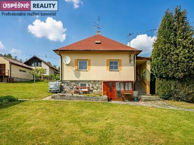 Prodej rodinného domu 159 m², pozemek 860 m²