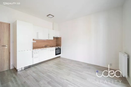 Pronájem bytu 2+kk 39 m² Plovární, Plzeň - Jižní Předměstí