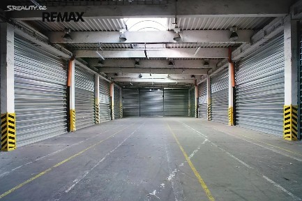 Pronájem skladového prostoru 300 m² Rudé armády, Karviná - Hranice