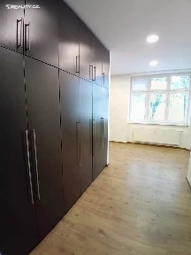 Pronájem bytu 1+kk 56 m² Ruská, Ostrava