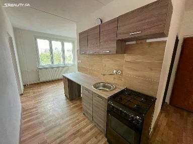 Školní pěšina, Chomutov