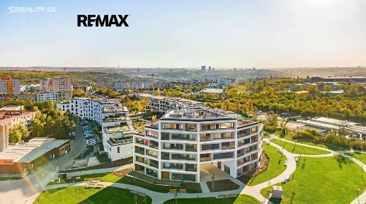 Prodej obchodního prostoru 34 m²