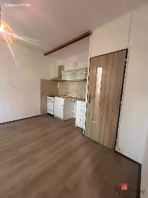 Pronájem bytu 1+1 36 m² Kyjická, Chomutov