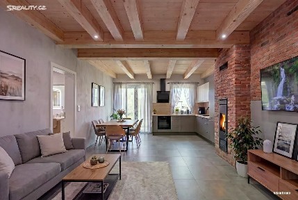 Prodej bytu 4+kk 130 m² Dřínov