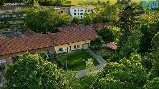 U Parku, Bošovice