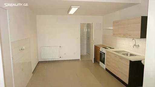 Pronájem bytu 1+kk 25 m² Hlavní, Vranovice