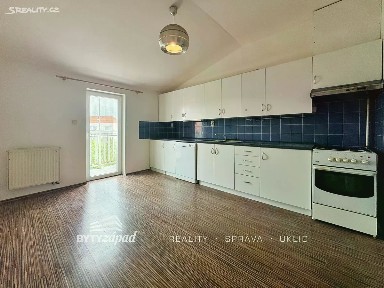 Prodej bytu 4+kk 104 m² náměstí Českých bratří, Plzeň - Jižní Předměstí