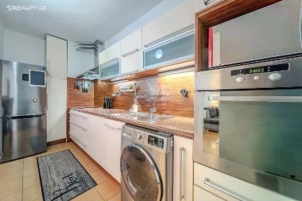 Prodej bytu 3+kk 92 m² Vochov