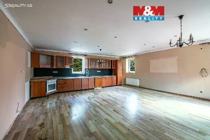 Prodej rodinného domu 280 m², pozemek 557 m² Nový Bor - Arnultovice