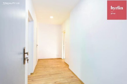 Pronájem bytu 2+1 65 m² Lihovarská, Velké Heraltice