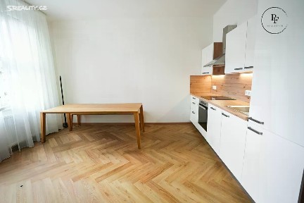 Pronájem bytu 2+kk 63 m² Terronská, Praha - Bubeneč