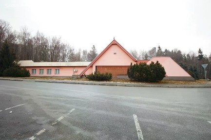 Prodej obchodního prostoru 885 m² Jihlava - Pávov