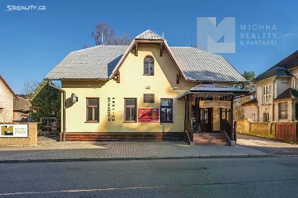 9. května, Svratka