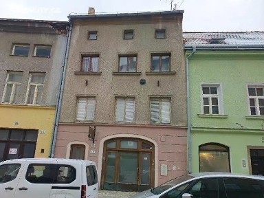 Prodej komerční nemovitosti 300 m²
