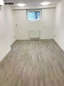 Prodej kanceláře 72 m² Pražská, Pelhřimov