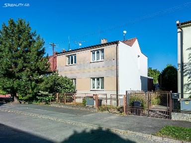 Prodej rodinného domu 220 m², pozemek 472 m² Zajíčkova, Pardubice - Bílé Předměstí