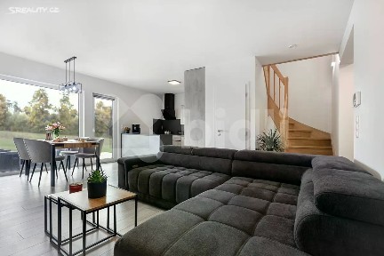 Prodej rodinného domu 108 m², pozemek 493 m² Pardubice - Doubravice