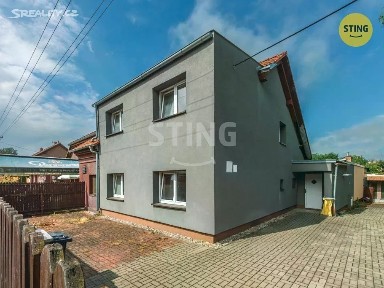 Prodej rodinného domu 200 m², pozemek 1235 m² Hradecká, Staré Hradiště