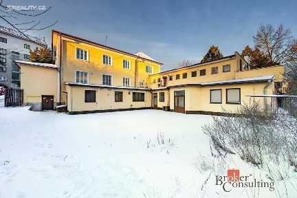 Pronájem výrobní haly, prostoru 151 m²