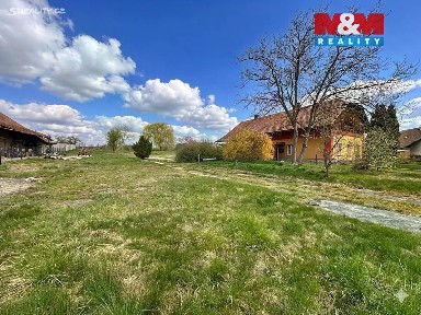 Prodej rodinného domu 200 m², pozemek 3184 m² Rokytno