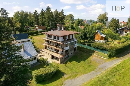 Prodej rodinného domu 365 m², pozemek 481 m² Seč