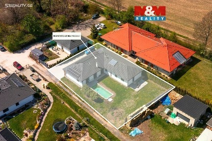 Prodej rodinného domu 220 m², pozemek 796 m² Obce Ležáků, Chrudim - Chrudim III