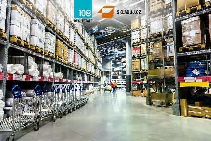Pronájem skladového prostoru 21928 m²