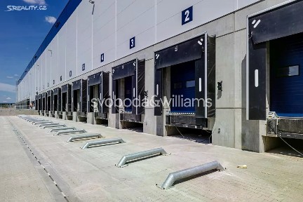 Pronájem skladového prostoru 29700 m²