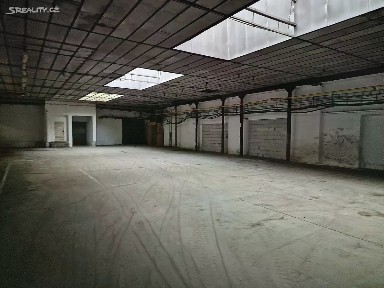 Pronájem výrobní haly, prostoru 500 m²