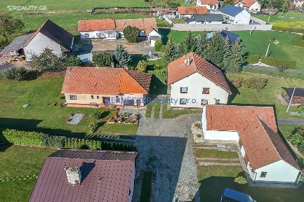 Prodej rodinného domu 465 m², pozemek 4116 m² Farmářská, Dolní Ředice