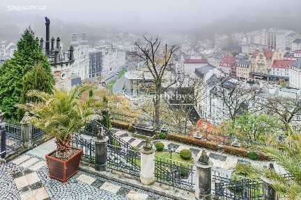 Prodej vily 468 m², pozemek 2681 m² Stezka Jeana De Carro, Karlovy Vary