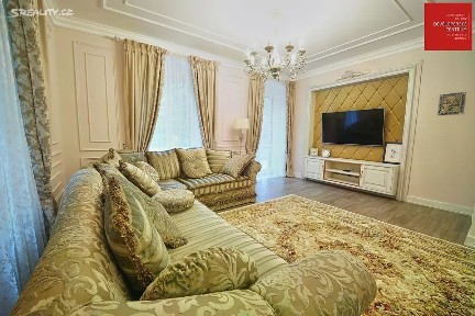 Prodej vily 630 m², pozemek 1118 m² Chopinova, Mariánské Lázně