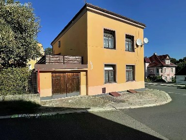 Prodej rodinného domu 240 m², pozemek 298 m² Mistra Jana Husa, Kynšperk nad Ohří