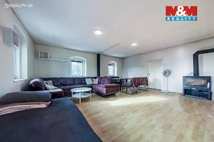 Prodej rodinného domu 480 m², pozemek 1898 m² Krásný Les