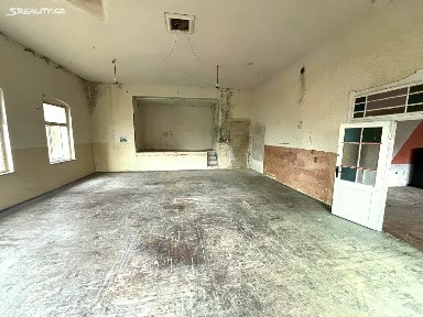 Prodej chalupy 400 m², pozemek 962 m²