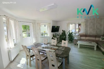 Prodej rodinného domu 200 m², pozemek 550 m² Školní louka, Pernink