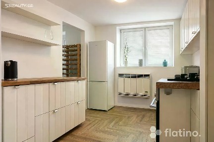 Prodej bytu 2+1 48 m² Komenského, Unhošť