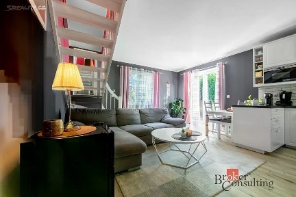 Prodej bytu 3+kk 71 m² Bořanovická, Bašť