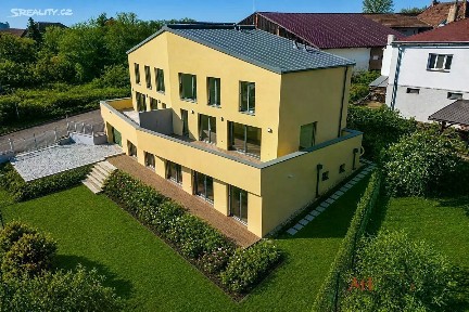 Prodej bytu 4+kk 119 m² Sedlec